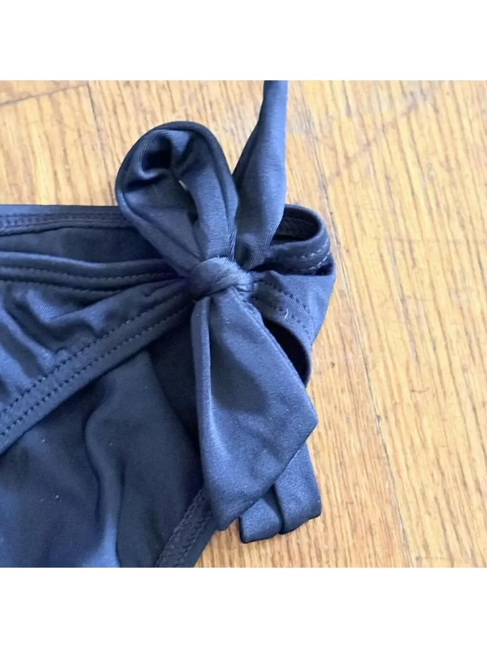 👙Vintage J.Crew Coastal Minimalist Side-Tie Underwire Bikini Set ☀️